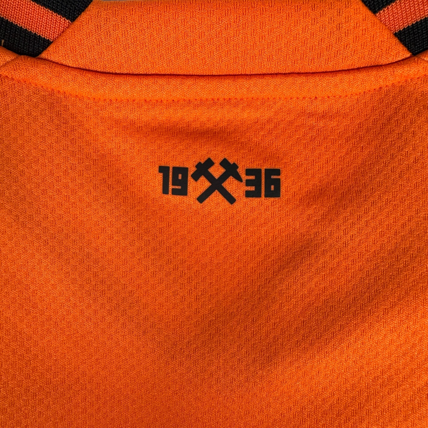 Shakhtar Donetsk 2022/2023 Home Football Shirt Small