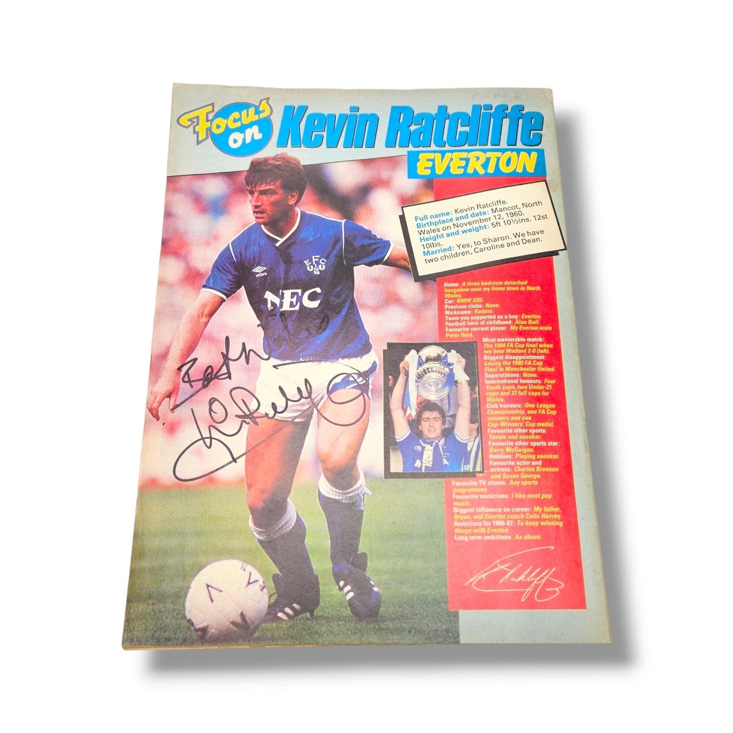 SHOOT Magazine - 15th November 1986: Peter Beardsley