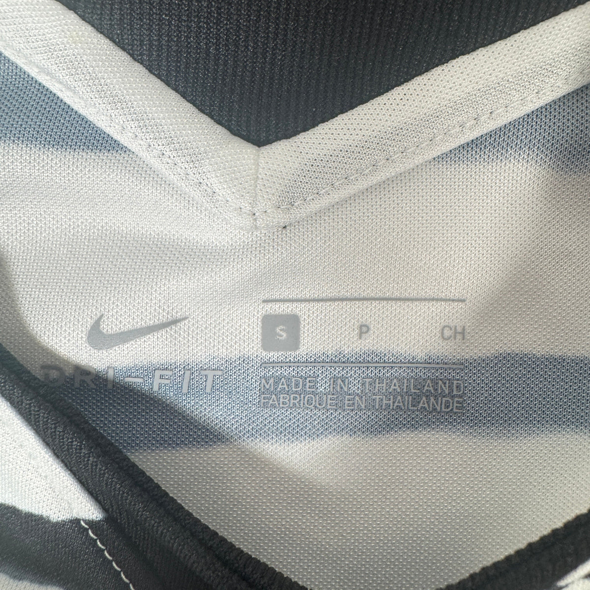South Korea 2020/2021/2022 Away Football Shirt Small