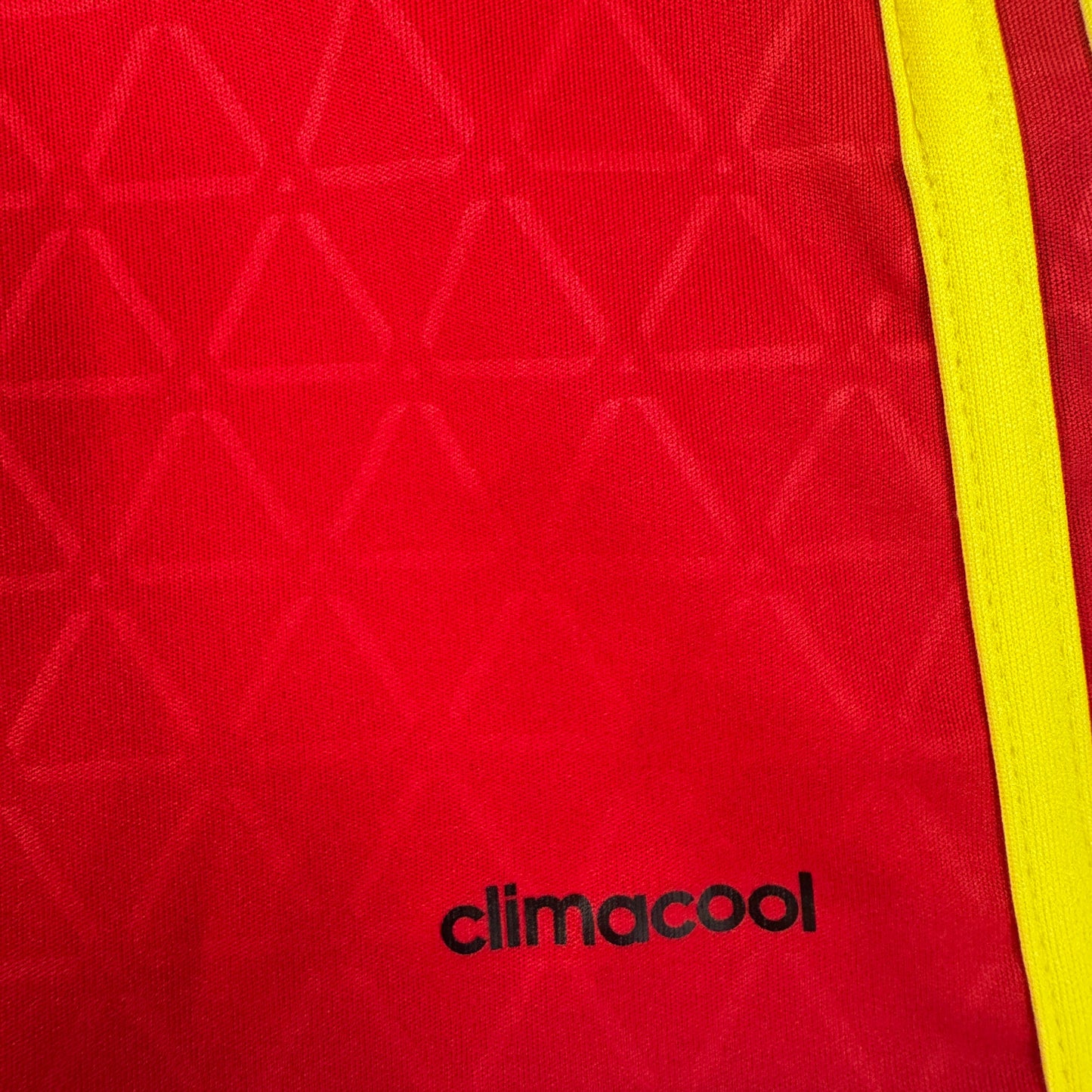 Spain 2016/2017/2018 Home Football Shirt XL