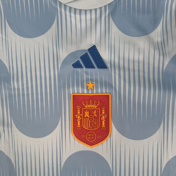 Spain 2022/2023/2024 Away Football Shirt Medium