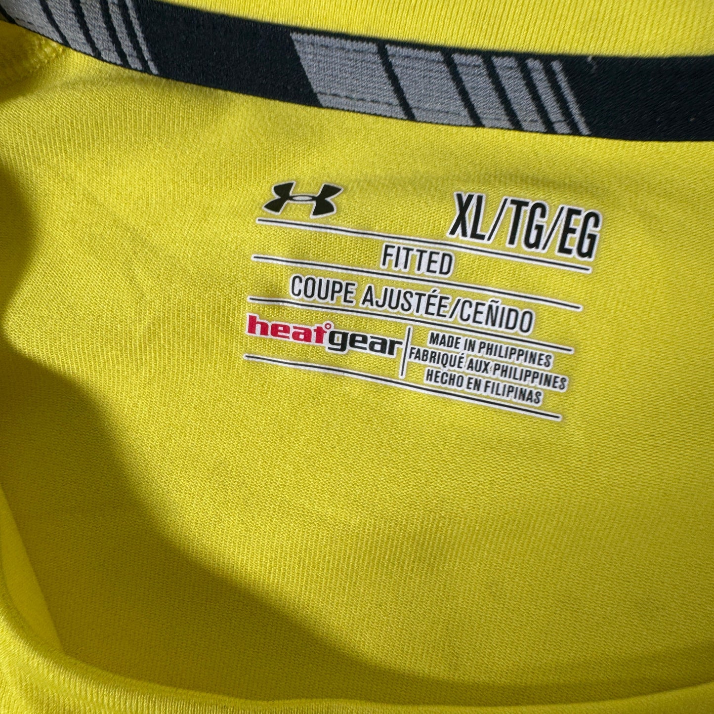 Tottenham Hotspur 2015/2016 Goalkeeper Football Shirt XL