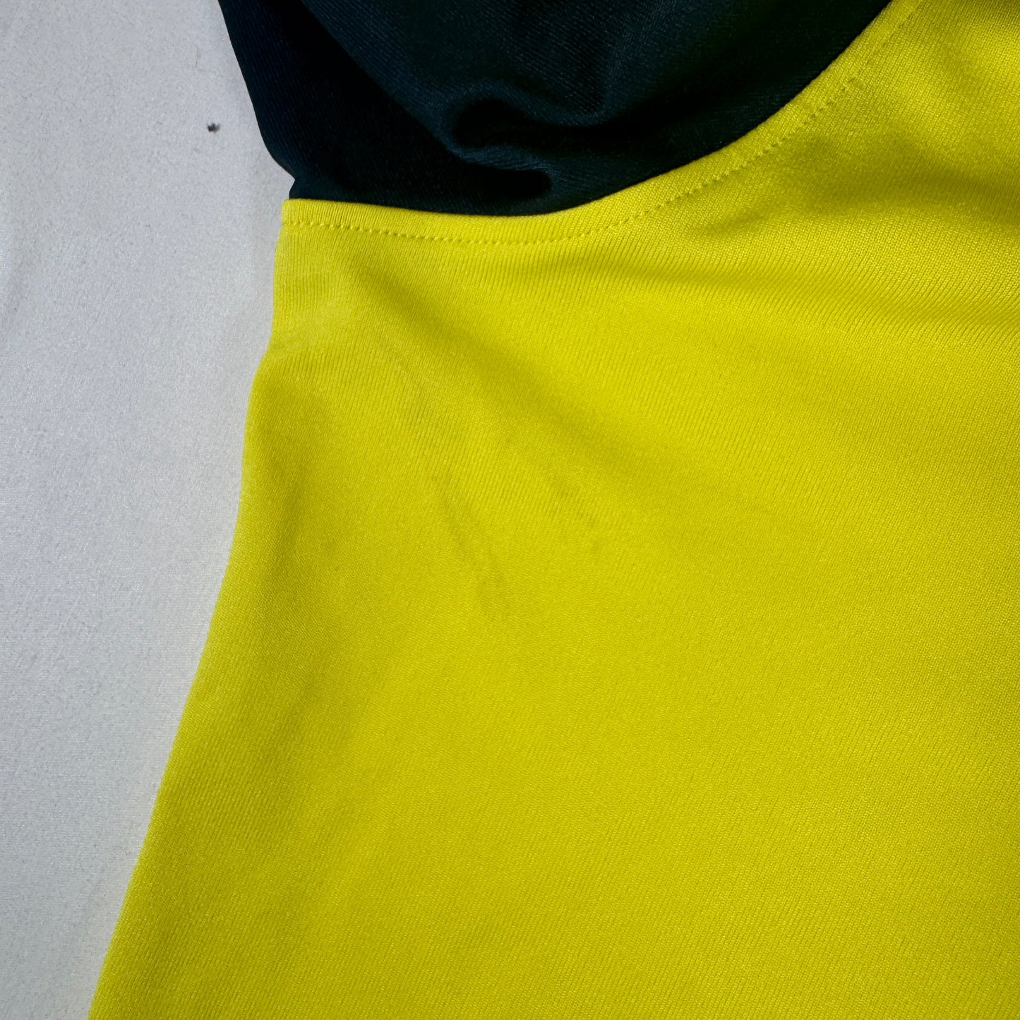 Tottenham Hotspur 2015/2016 Goalkeeper Football Shirt XL