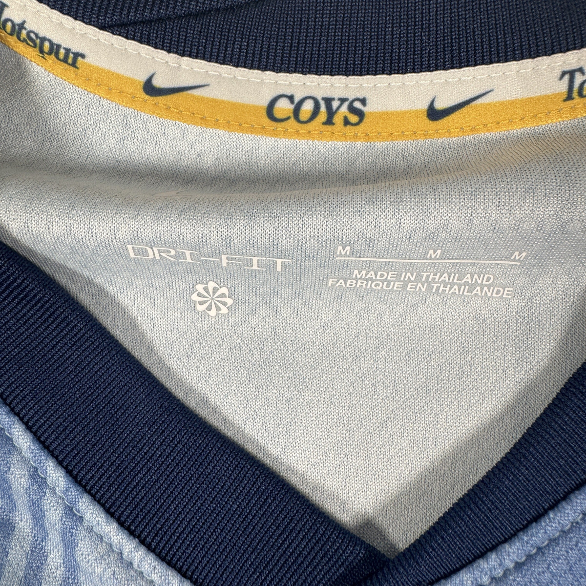 Tottenham Hotspur 2024/2025 Away Football Shirt Medium