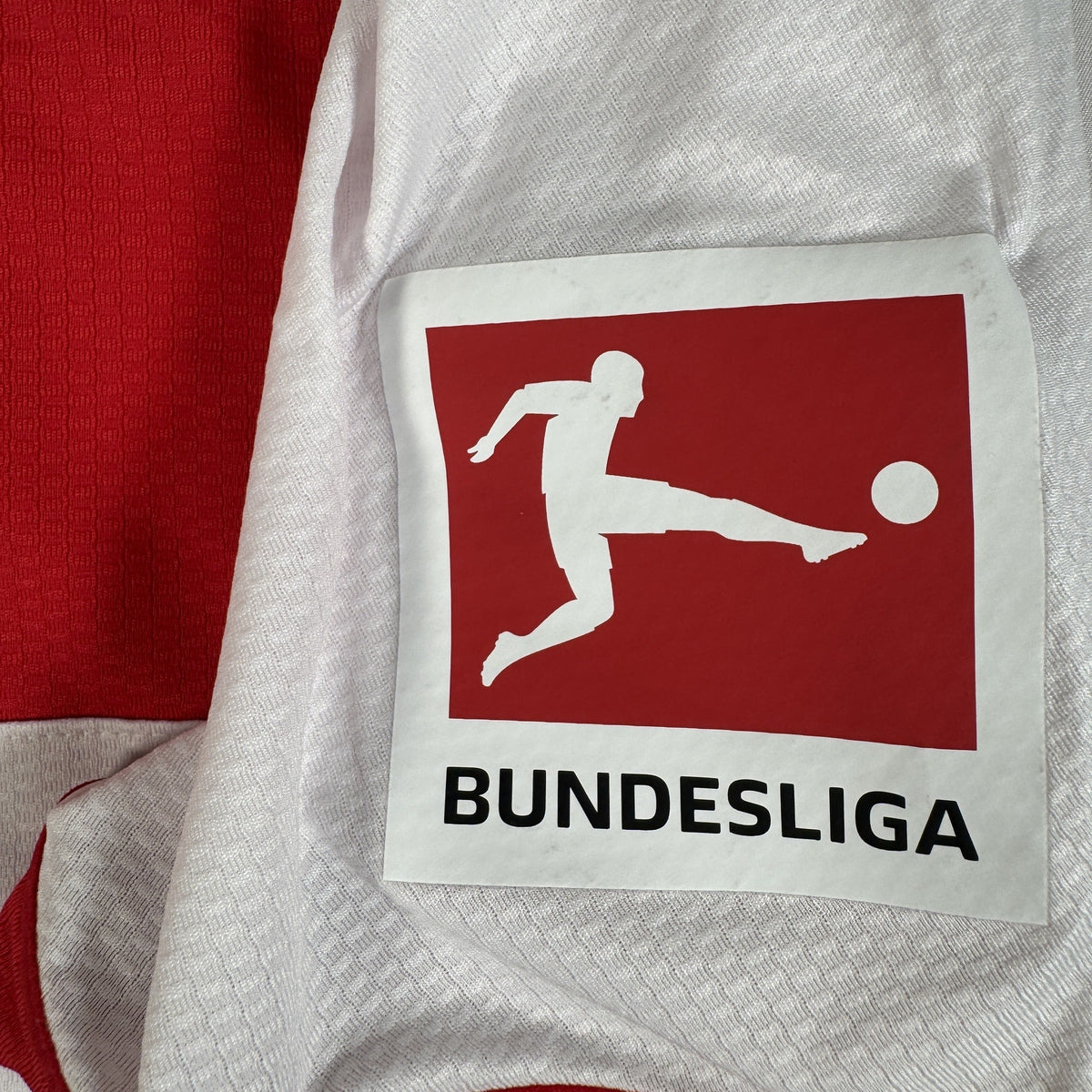VfB Stuttgart 2024/2025 Home Football Shirt Large BNWT