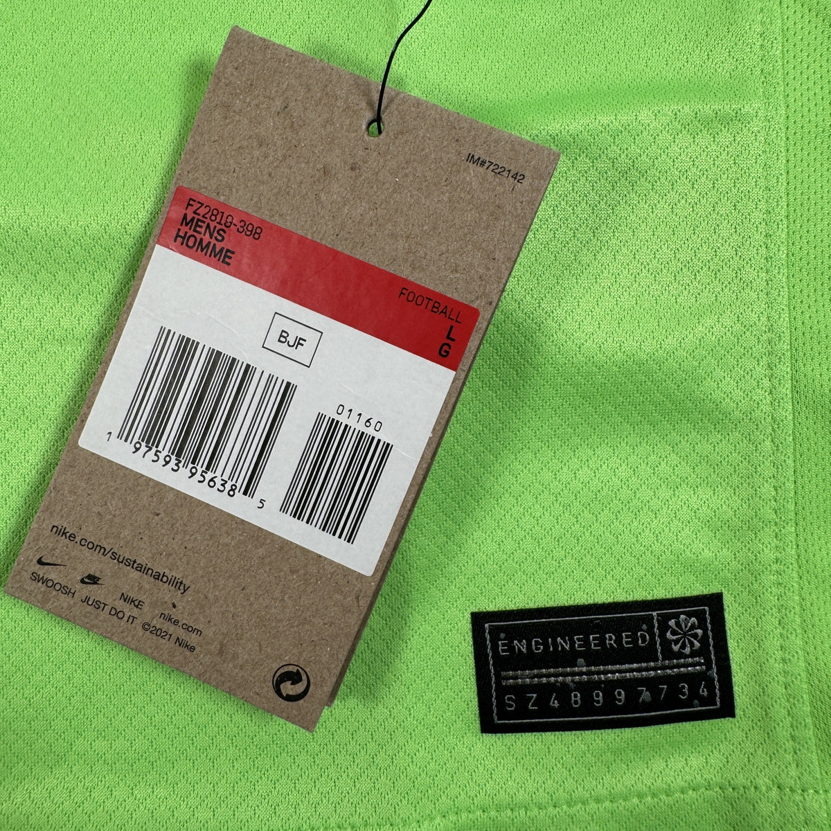 VfL Wolfsburg 2024/2025 Home Football Shirt Large BNWT