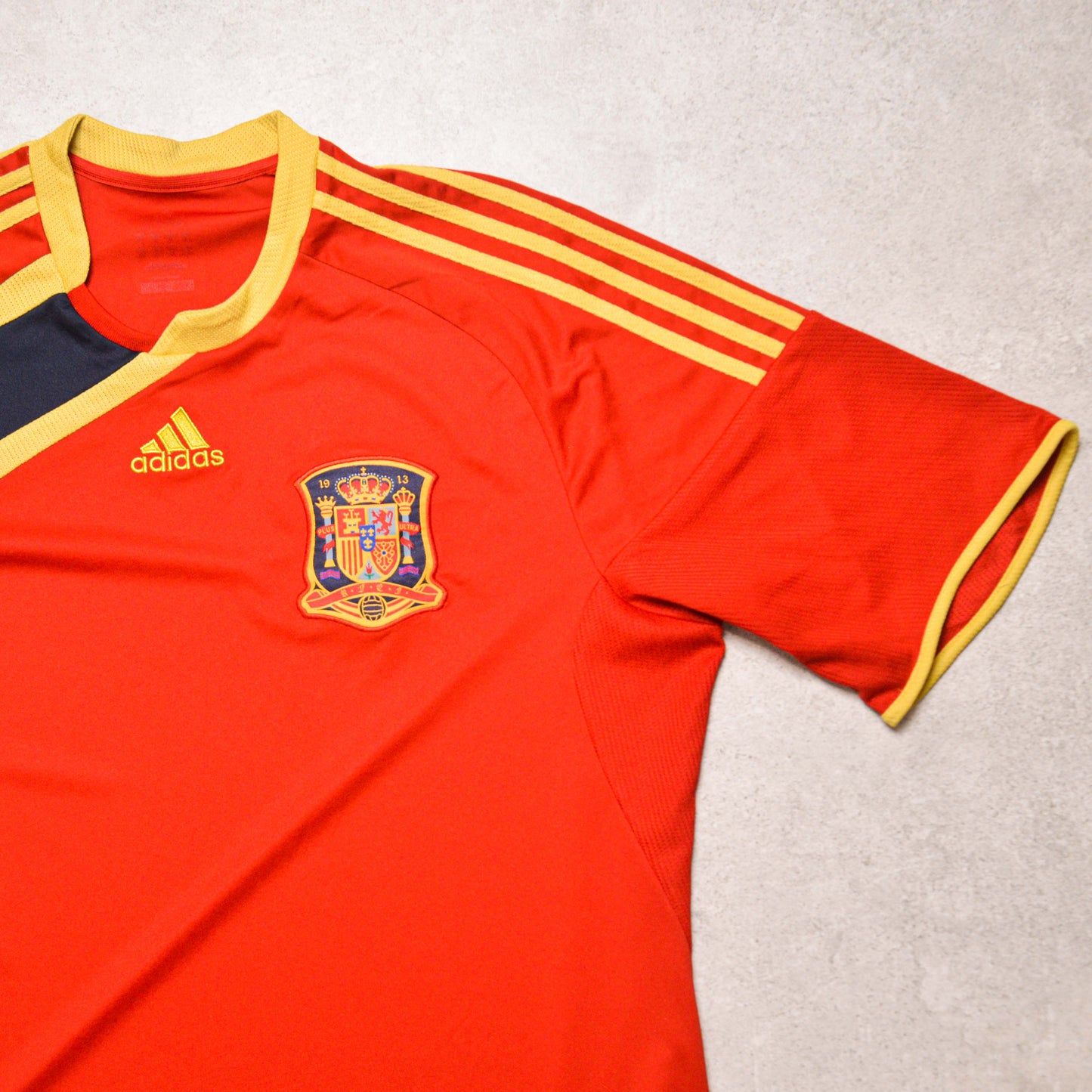 2009 Spain Home Shirt Adidas (XL)