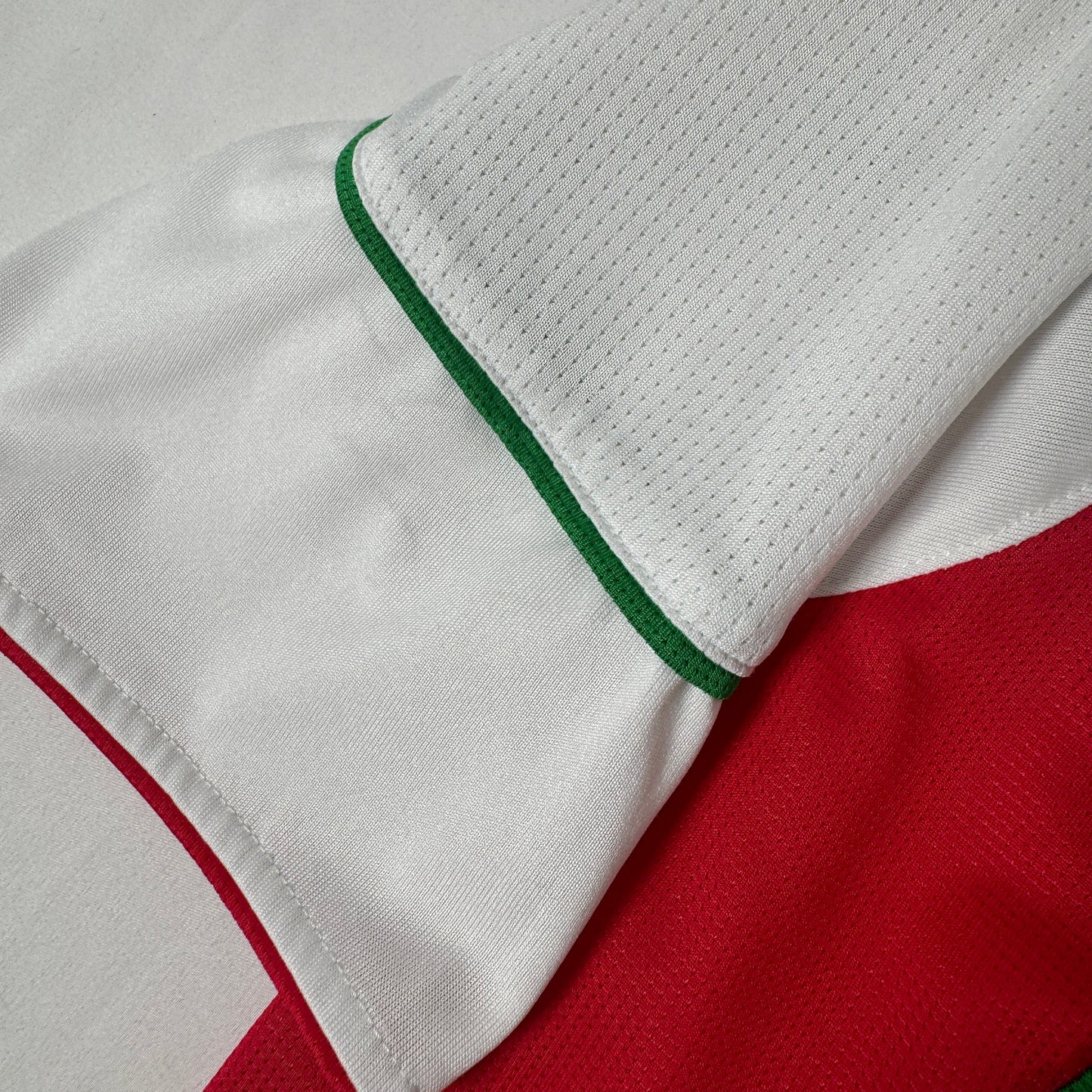 Wales 2008/2009/2010 Away Football Shirt XL
