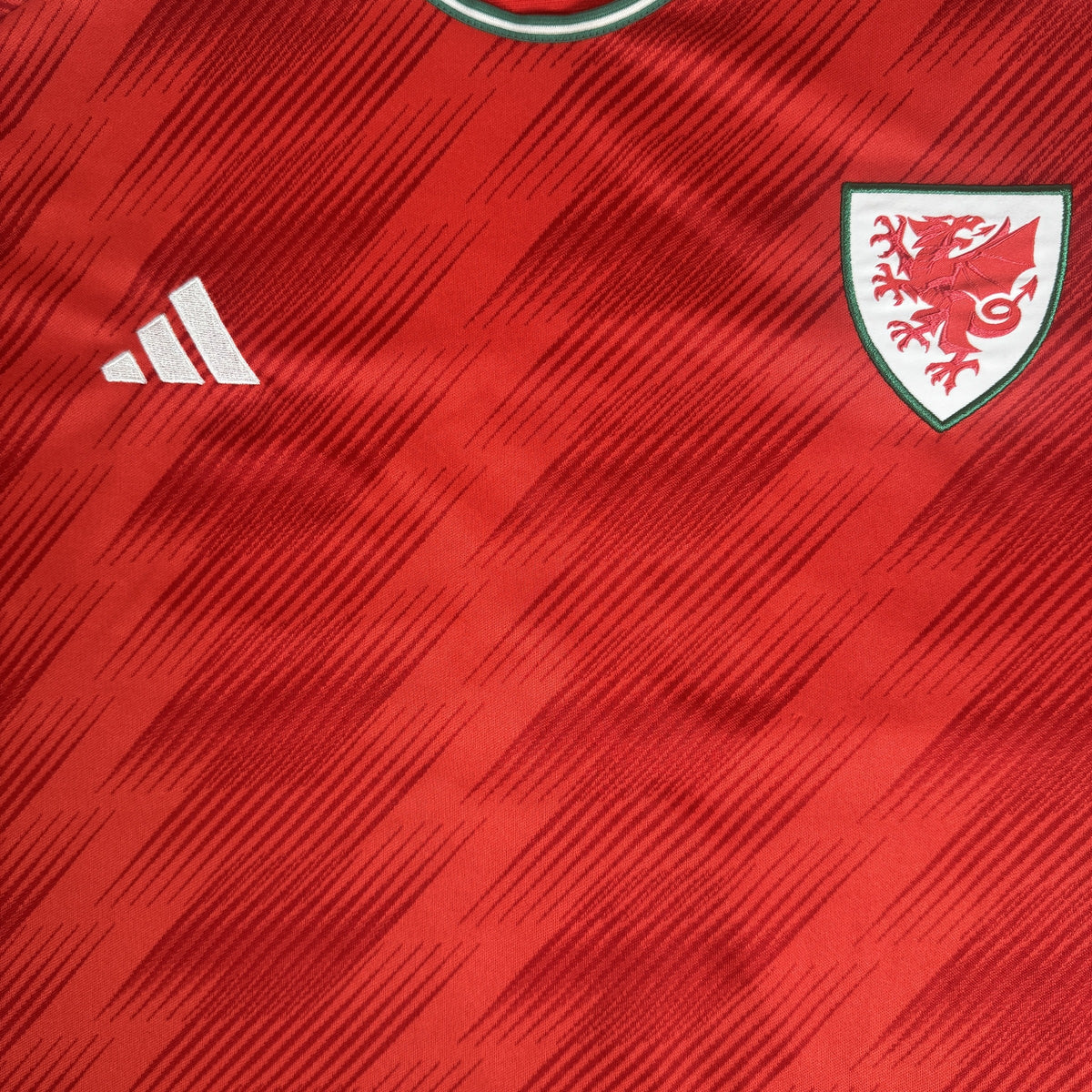 Wales 2022/2023/2024 Home Football Shirt 3XL