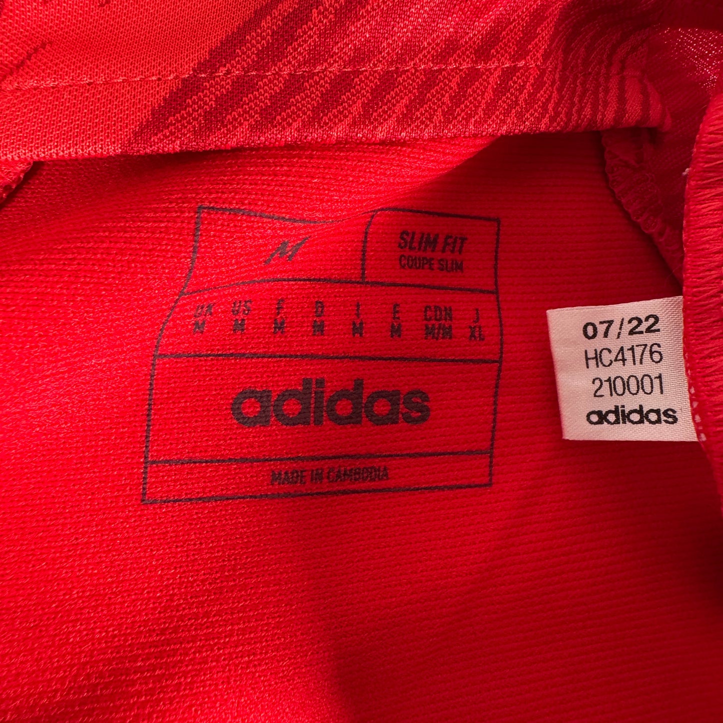 Wales 2022/2023/2024 Home Football Shirt Medium