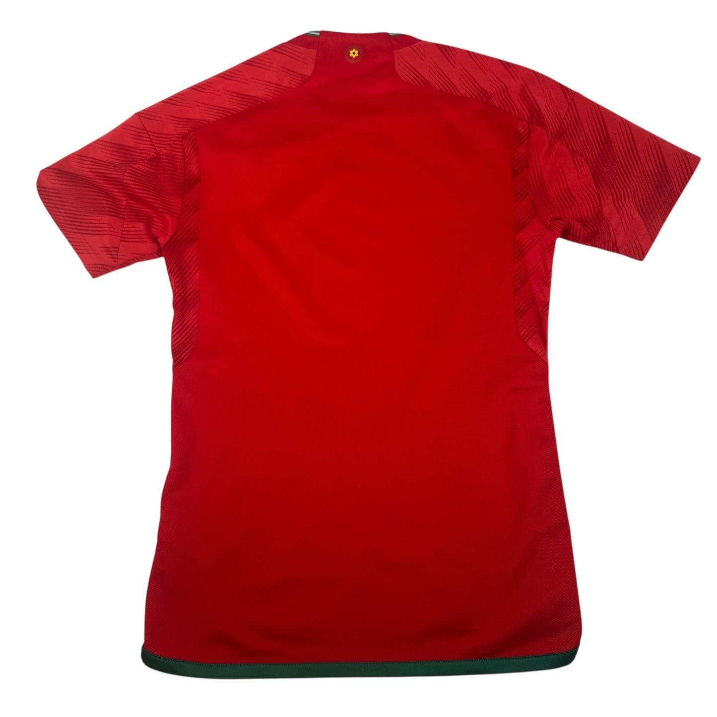 Wales 2022/2023/2024 Home Football Shirt Small