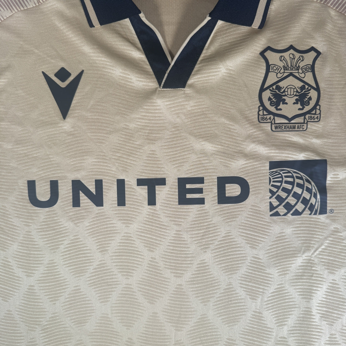 Wrexham 2024/2025 Third Football Shirt XL